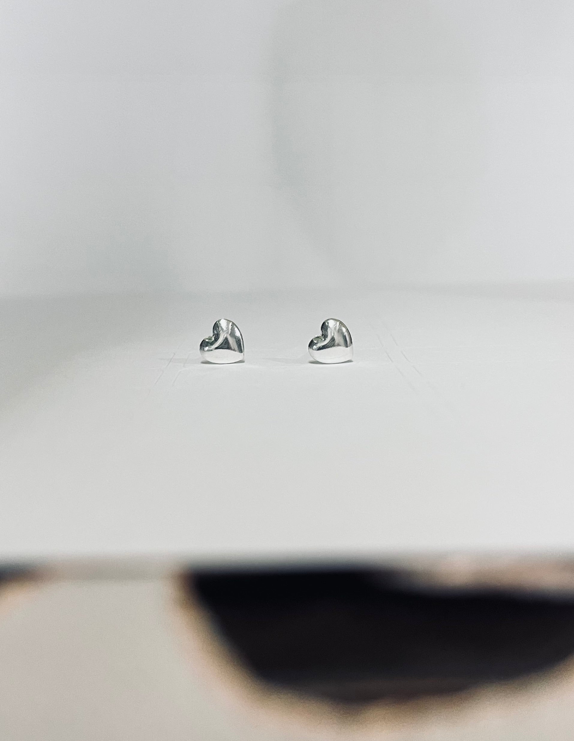 Brinco Coração Abaulado em Prata 925