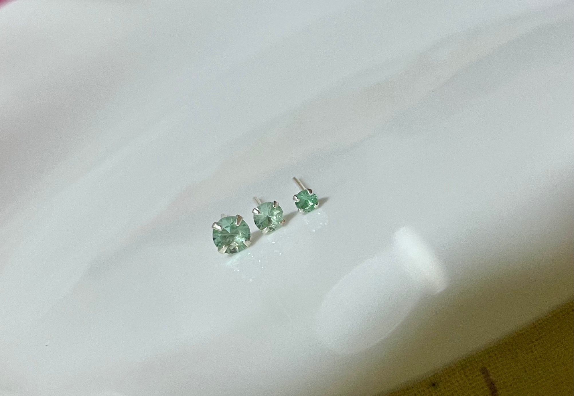 Trio de Brincos Ponto de Luz em Prata 925 com Zircônia Verde Claro