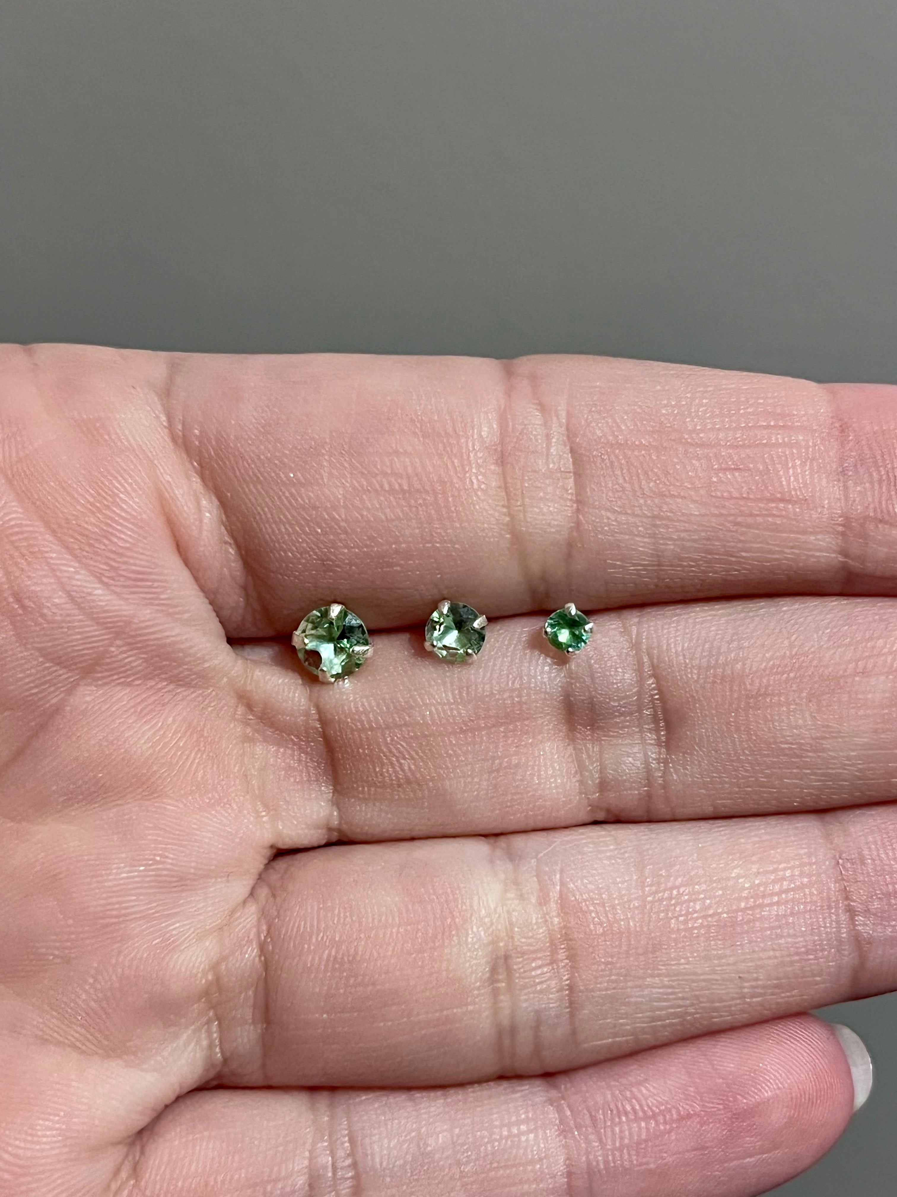 Trio de Brincos Ponto de Luz em Prata 925 com Zircônia Verde Claro