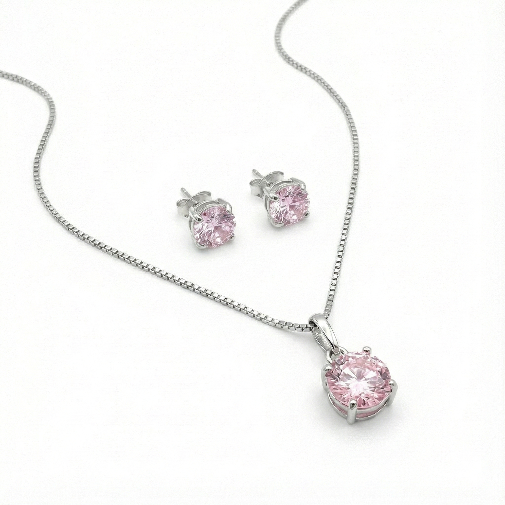 Conjunto Ponto de Luz Rosa: Colar e Brincos em Prata 925