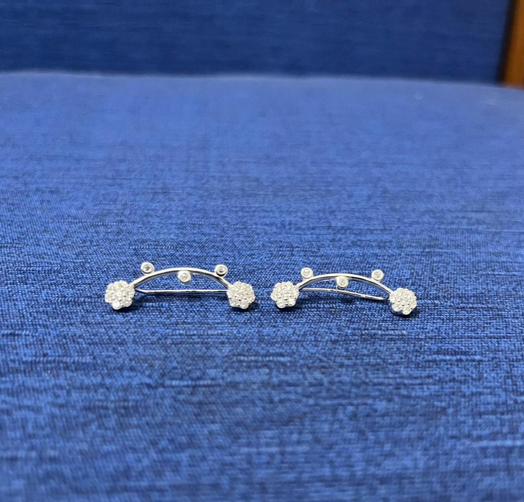 Brinco Ear Cuff Flor Cravejada Prata 925